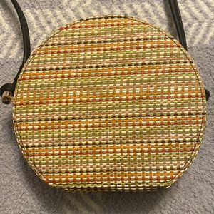 Crossbody purse